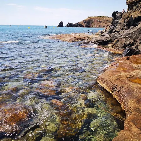 Confort 57 M2 Avec Terrasse Parking Couvert Lägenhet *