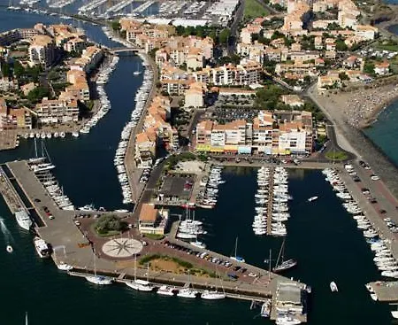 Appartement Confort 57 M2 Avec Terrasse Parking Couvert